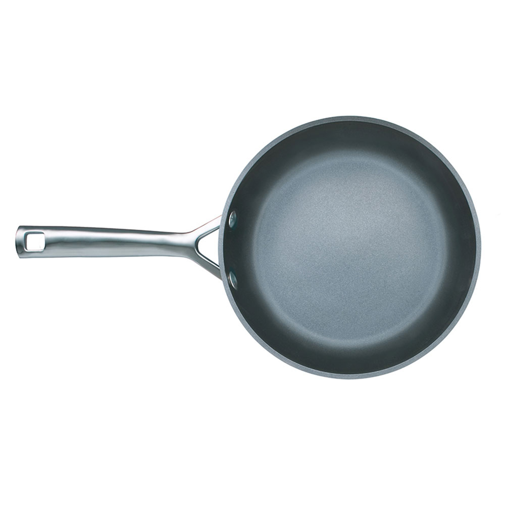 Le Creuset Toughened Non Stick Omelette Pan 20cm Living & Giving